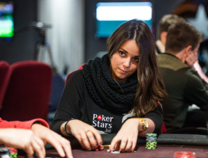 Charlotte Van Brabander joue poker chez PokerStars